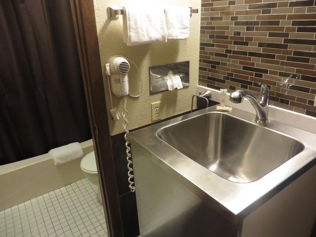 Riverside Suites North Mankato Rum bild